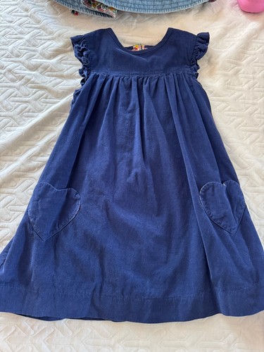 LN Mini Boden Wale Corded Ruffle Heart Applique Pockets Navy Blue Dress, 7/8 - Picture 1 of 3