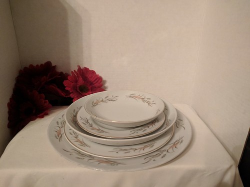 16 pcs JOYCE by Lovely Fine China~4 ea Dinner/Salad/Bread & Butter/Dessert Bowl - Picture 3 of 6