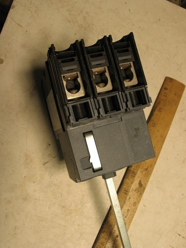 NUOVO DA UOMO 3VA5130-6EC31-0A0 INTERRUTTORE 30A/600V A0986 - Foto 6 di 9