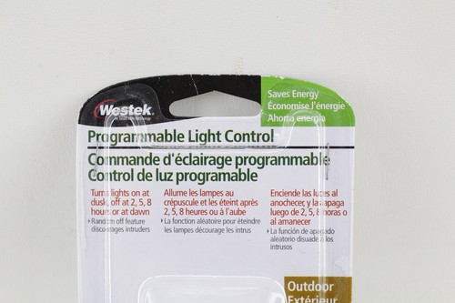Westek SLC6C Outdoor Programmable Screw-In Light Control 100W White New - Picture 2 of 5