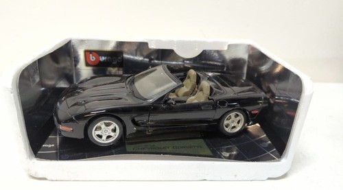 Burago Gold Collection 1:18 scale 1997 corvette Convertible Black - Picture 3 of 3