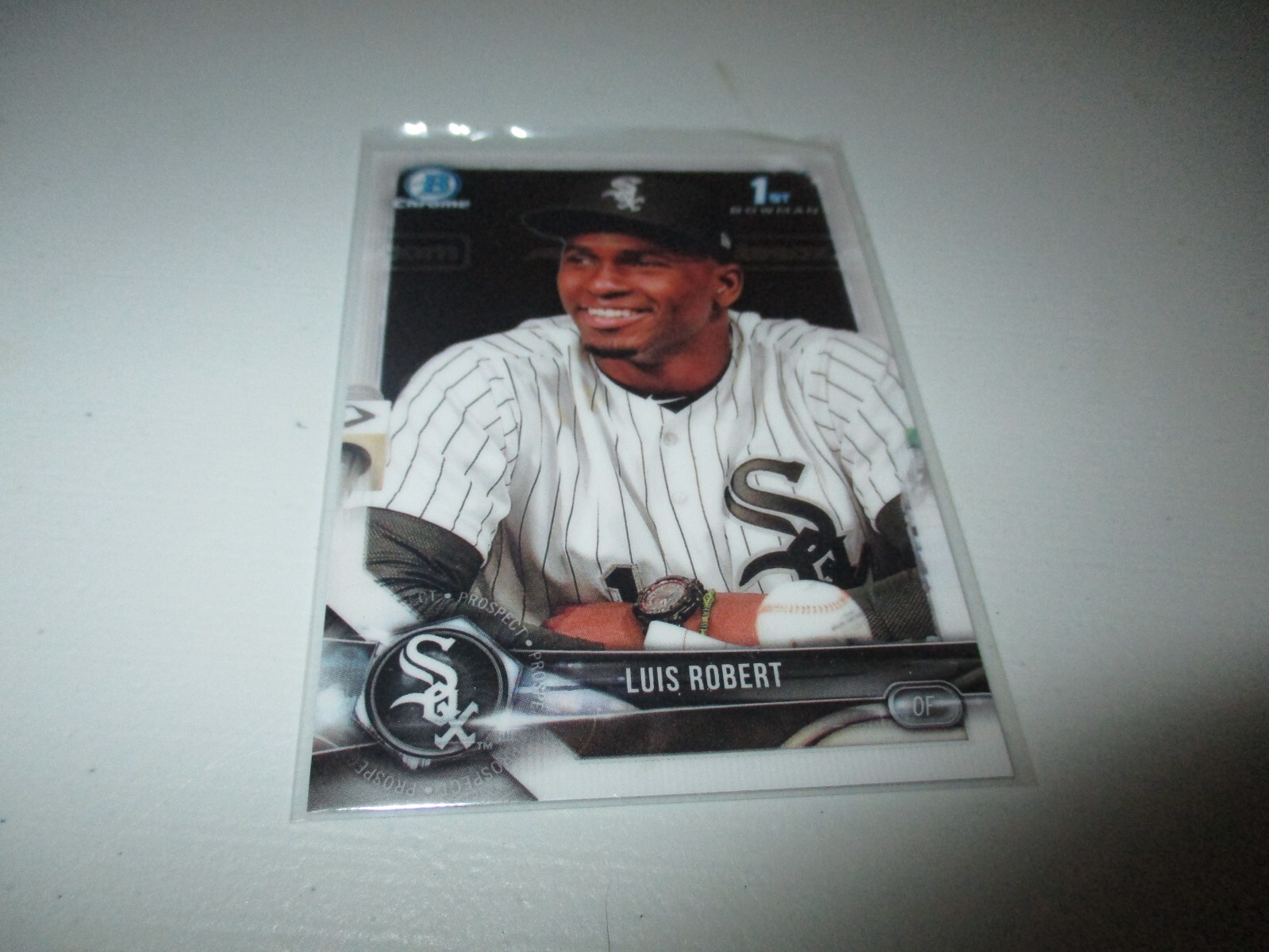 高騰中　2018 bowman luis robert 1st Atomic Amazon.com: 2018 Bowman Prospects Baseball #BP21 Luis Robert