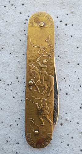 VINTAGE JAPANESE BRASS NOVELTY FIGHTING SOLDIER FOLDING POCKET KNIFE, RARE, VG! - Picture 3 of 15