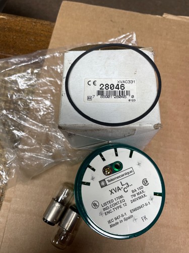 Telemecanique XVAC331 Green Beacon Stack Light Lens 28046 - Picture 2 of 4