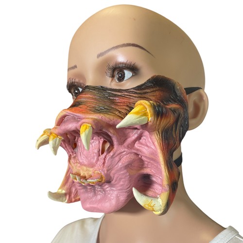 Alien vs Predator Mask Cosplay Latex Face Mask Horror Halloween Costume Props - Picture 3 of 5