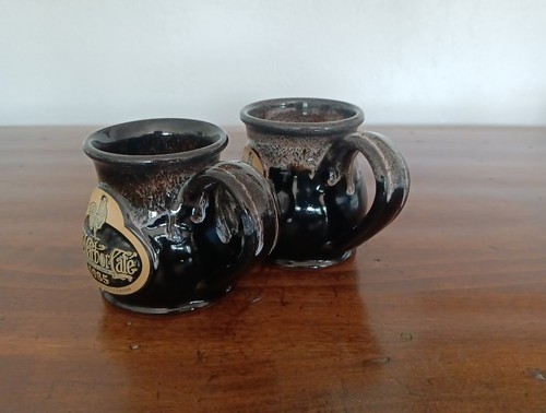 2 Mugs USA Hand Thrown Deneen Pottery 2009 Egg Harbor Cafe Lake Geneva WI - Picture 8 of 8