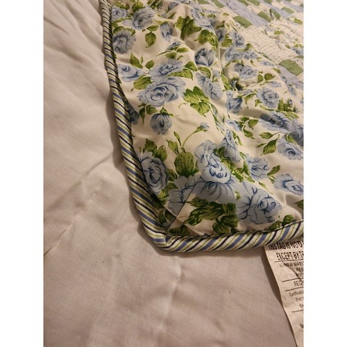 Funda Colcha Jia Li Textil JC Penny King Flores Primavera 100"X90" Poli Algodón - Imagen 7 de 9