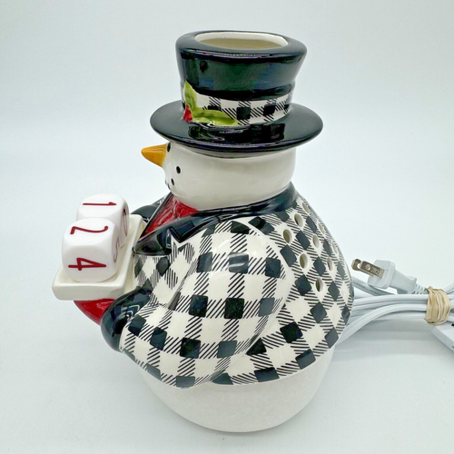 Scentsy Kickoff To Christmas Countdown Snowman Full Size Wax Warmer Berry Spruce - Picture 8 of 23