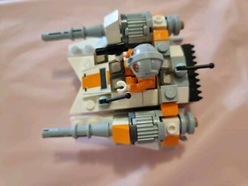 LEGO Star Wars Snowspeeder Microfighter 75074