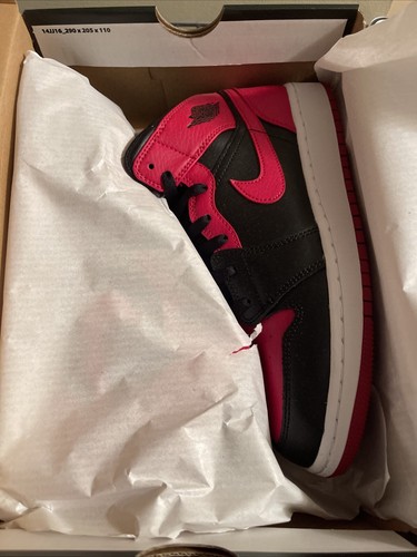 Brandneu - Nike Air Jordan 1 Mid (GS) BANNED 554725-074 schwarz rot Größe 6Y - Bild 3 von 6