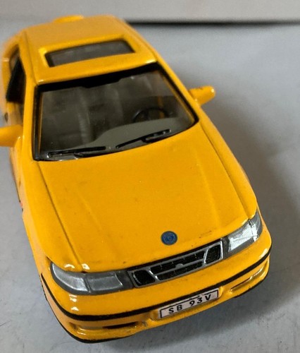 HONGWELL CARARAMA SAAB 9.3 1/43 10.5 CMS NICE ORIGINAL CONDITION UNBOXED SUPERB - Picture 3 of 5