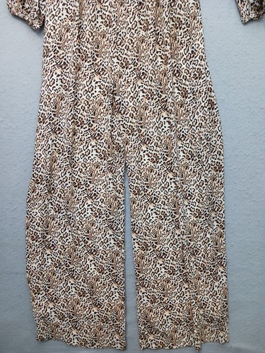 Chico's Jumpsuit 00 Leopard Print Wide Leg 3/4 Sleeve V-neck Casual Zip - Picture 5 of 12