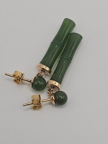 18kt Yellow Gold Jade Bamboo Style Earrings - Picture 11 of 13