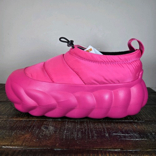 Crocs Overpuff Shorty Womens Size 6 Platform Shoes 210668-6ZQ Dragon Fruit Pink - Picture 7 of 12