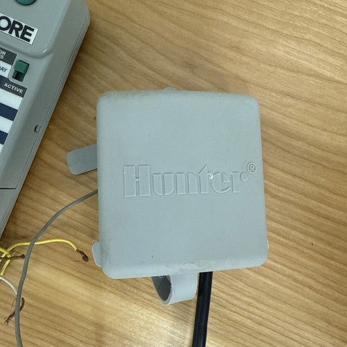 Hunter X-Core 8-Station Zone XC800i Sprinkler Irrigation Timer Controller Indoor - Picture 2 of 4