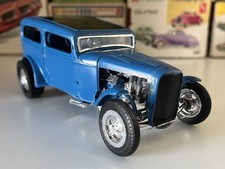 70s Vintage Revell "Chopped Deuce" 1932 Ford Hot Rod 1/25 Scale Model Car Built
