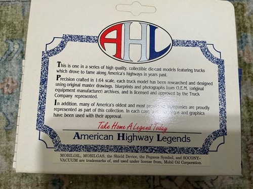 Mobilgas Mobiloil AHL AMERICAN HIGHWAY LEGENDS 1:64 MOBILGAS TANK TRUCK Die-Cast - Picture 2 of 2