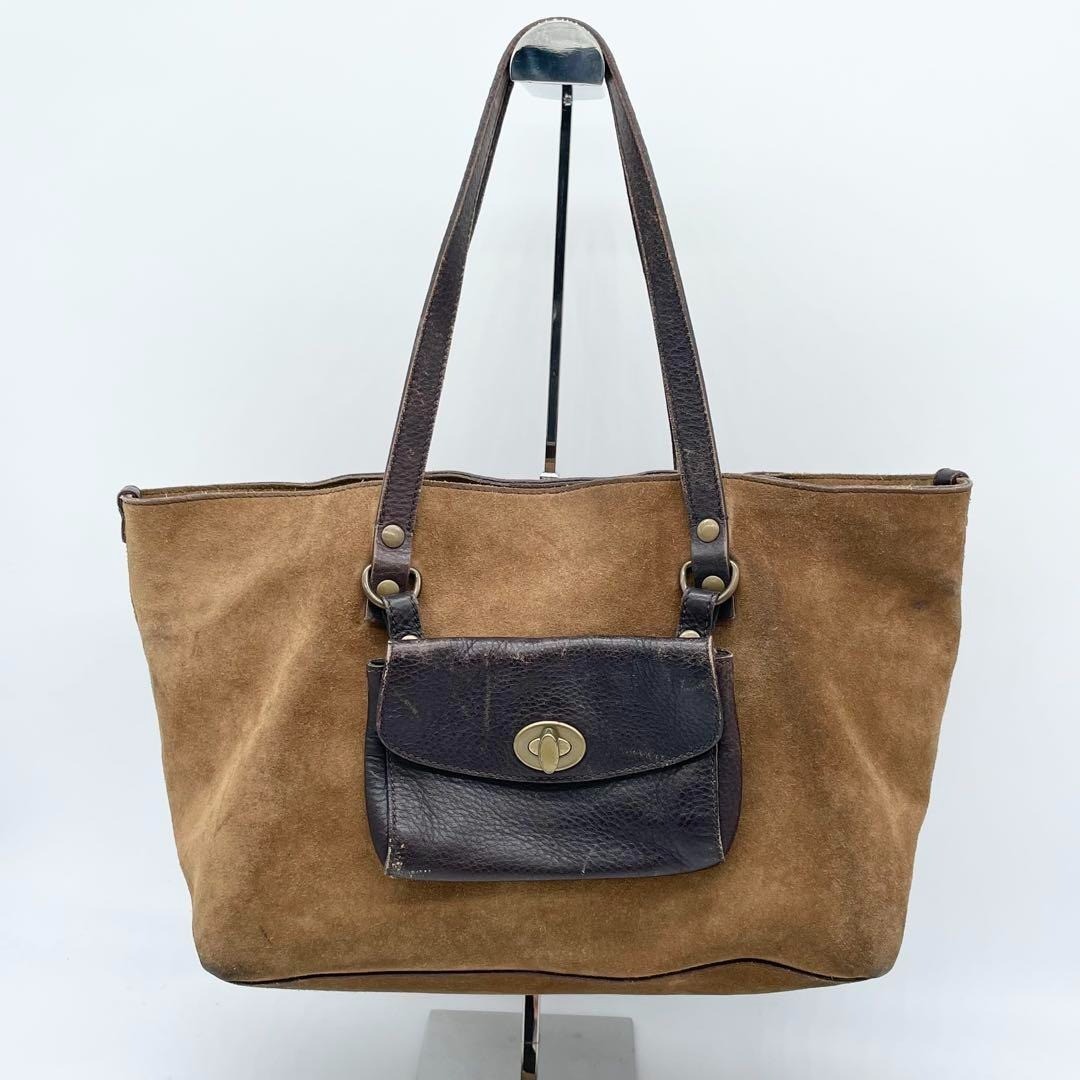 バッグ 2004s miumiu turn lock leather handbag 2004s miumiu turn lock leather handbag