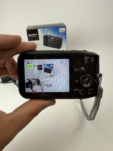 SONY CyberShot DSC-TF1 COMPACT WATERPROOF DIGITAL CAMERA (FWO) FREE P&P - Picture 6 of 14