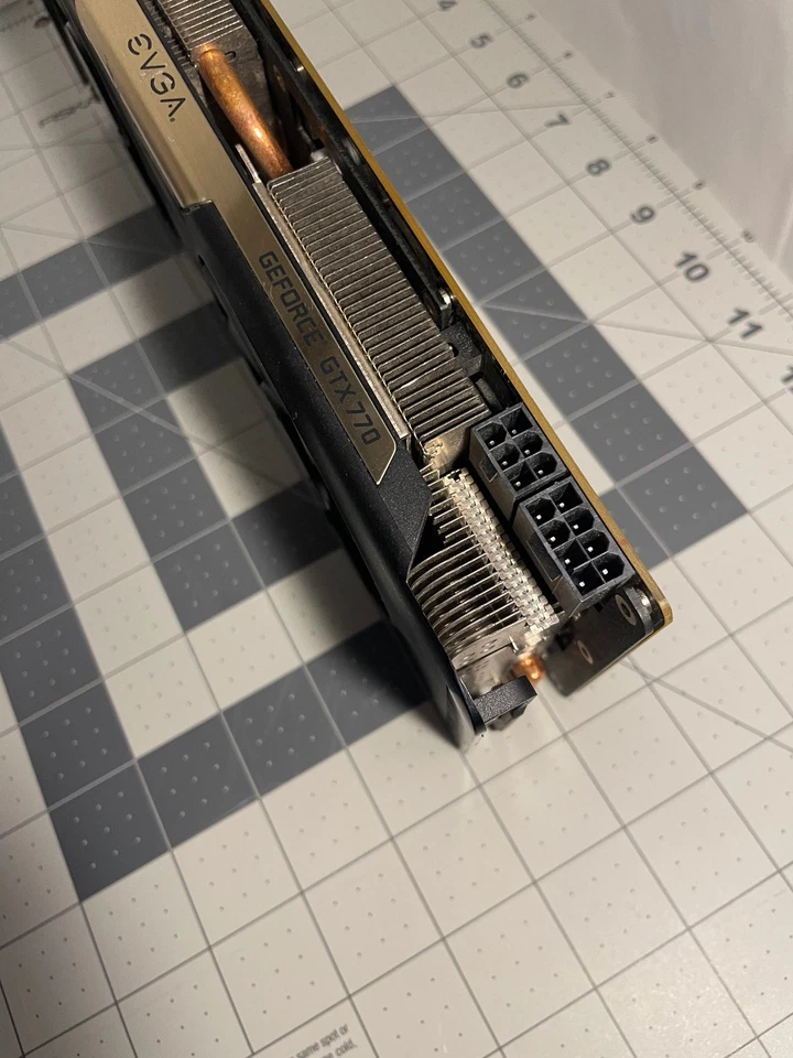 EVGA NVIDIA GeForce GTX 770 4GB Graphics Card - Tested Working - Image 3 of 4