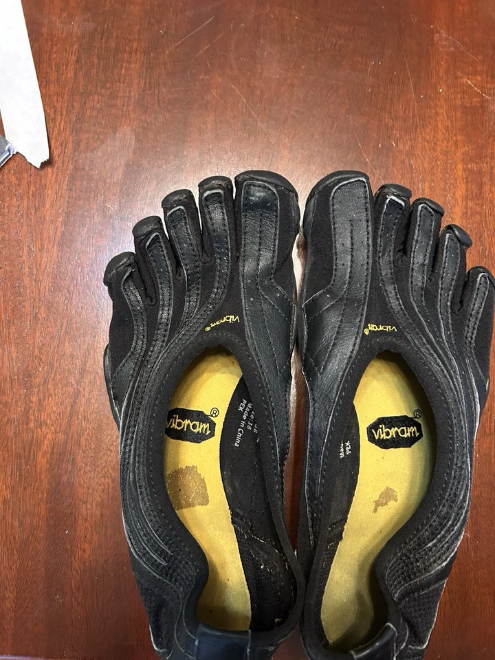 Vibram FiveFingers 鞋码 7.5-8 美国 — 第 3/4 张图片