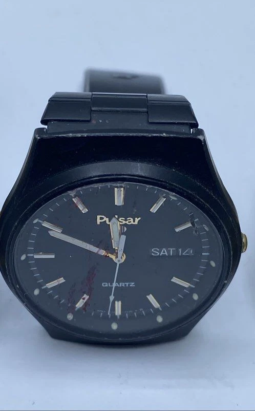 Lote de 3 relógios masculinos de quartzo misto aço inoxidável Pulsar (170g) - Imagem 3 de 4