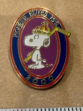 Snoopy Senior World Hockey Tournament Pin Badge 2000 Collectible Vintage Pinback