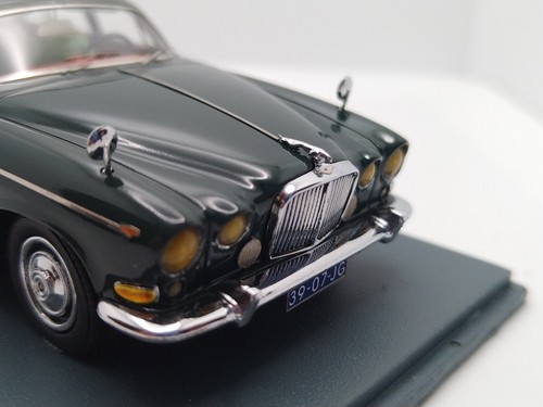 NEO 1/43 Jaguar 420 G 1967. Very Rare. - Picture 15 of 23