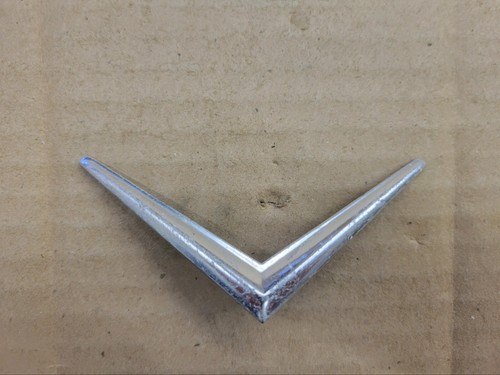 Cadillac OEM 1978 1979 1980 DeVille Fleetwood V Sail Panel Emblem Name 20099954