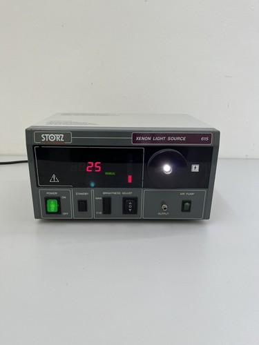 Fuente de luz de xenón Karl Storz 615 - Imagen 1 de 3