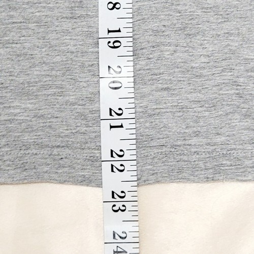 Smith & Wesson Respect Two Guns Short Sleeve Gray TShirt Womens Size Small - Picture 7 of 7