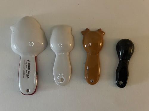 NEW Sleigh Bell Bistro Ceramic Christmas Measuring Spoons- 4 Pc - Picture 3 of 4