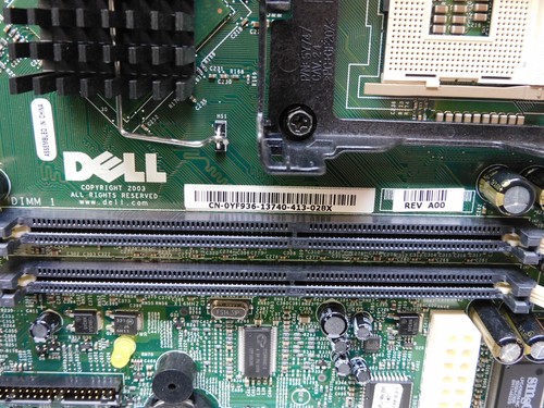 DELL FOXCONN LS-36 MOTHER BOARD CN-0YF936-13740-413-02BX REV A00 - Picture 2 of 7