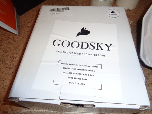 Goodsky Ceramic Dog Cat Bowls Set with Anti-Slip Pet Food Bowl Opened Box New - Picture 2 of 4
