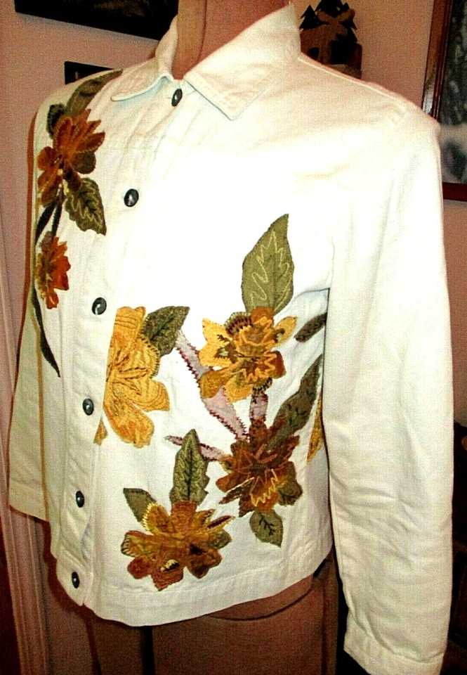 奶油 LAURA ASHLEY PETITE 花卉刺绣牛仔纽扣夹克/小号 S 码 — 第 3/4 张图片