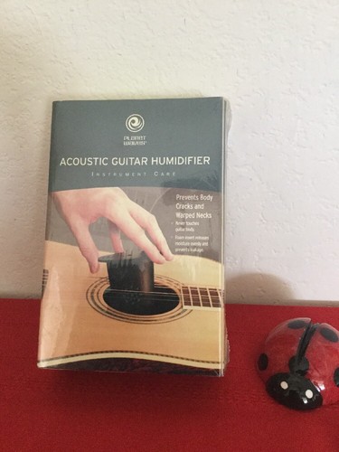 Planet Waves Acoustic Guitar Humidifier New Sealed  - Picture 1 of 5
