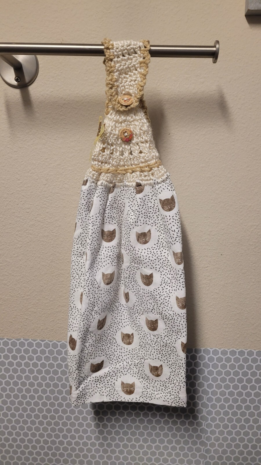Picture 5 of 24