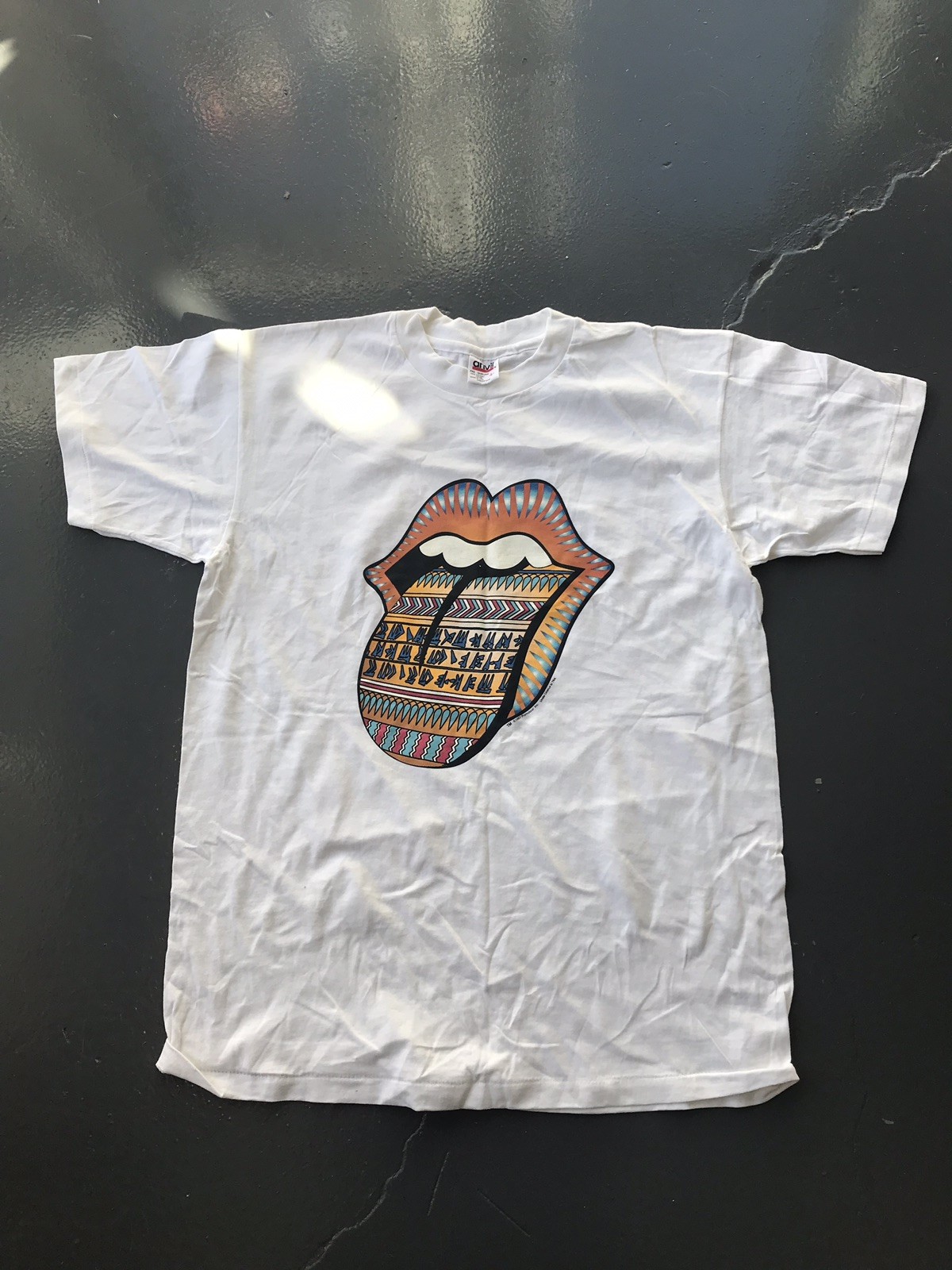 Vintage The Rolling Stones Bridges To Babylon World Tour 97 98 T Shirt NOS Vintage The Rolling Stones Bridges To Babylon World Tour 97 98 T Shirt NOS