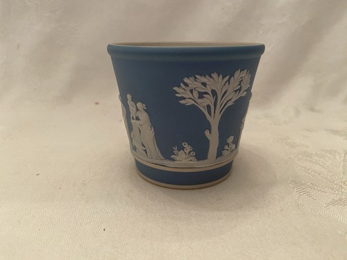 Rare Antique WEDGWOOD BLUE JASPERWARE Tumbler Cup 2 3/4" Tall - Picture 1 of 7