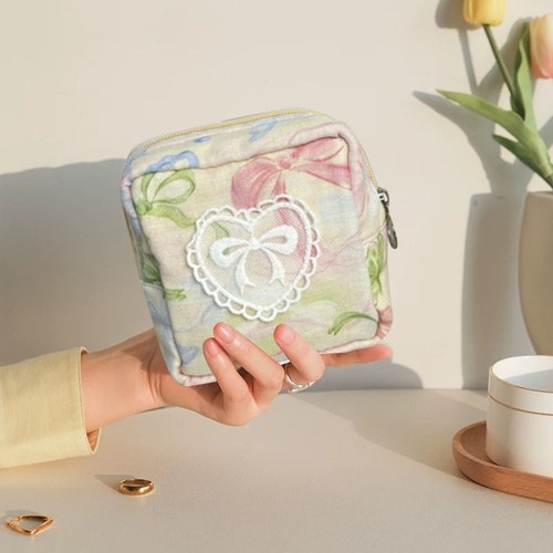 Love Pattern Storage Bag Three-dimensiona Lipstick Bag New Bow Makeup Bag - Picture 5 of 9