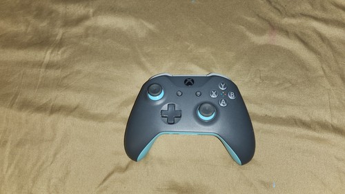 Mando Inalámbrico Microsoft Xbox - Gris/Azul - Imagen 1 de 2
