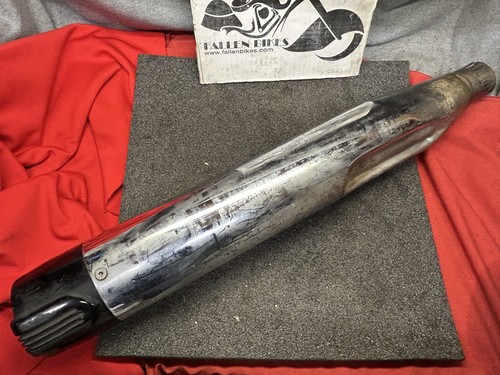 Harley-Davidson M8 Screamin' Eagle 4.5" Street Cannon Slip-On Muffler 64900557 - Bild 5 von 7