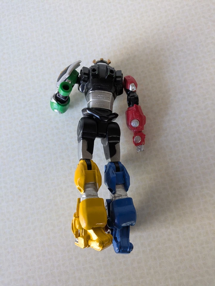 Figura de acción Voltron Legendary Defender: Lion Attack Voltron 6" Foto 2 de 3