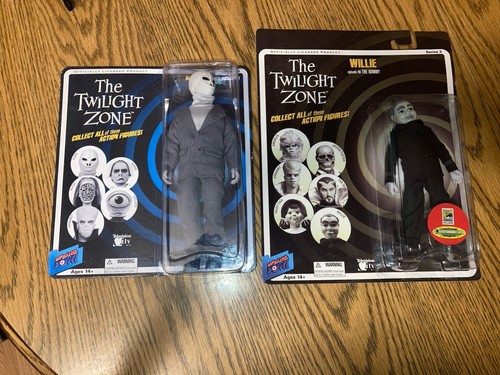 2010 Bif Bang Pow Twilight Zone 2 figure lot Willie The Dummy & ALIEN