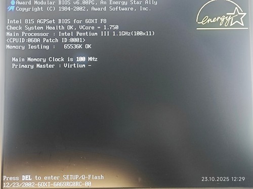 *TOP 100 Mhz Bus* Socket 370 Intel Pentium III Coppermine CPU 1100 MHz SL5QW - Picture 4 of 7