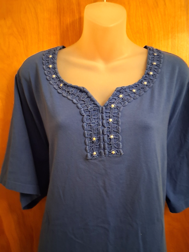 Liz & Me Catherines Womens Pullover Top blue stars short sleeves Cotton 2X 22 24 - Picture 2 of 4