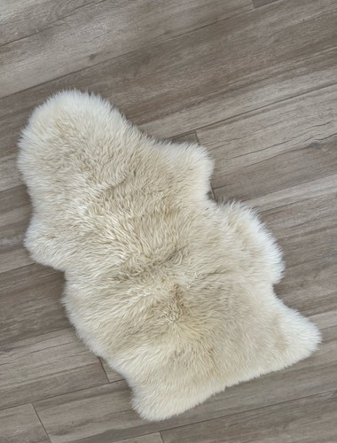 New Zealand Sheepskin White Genuine Natural Rug Pelt Throw