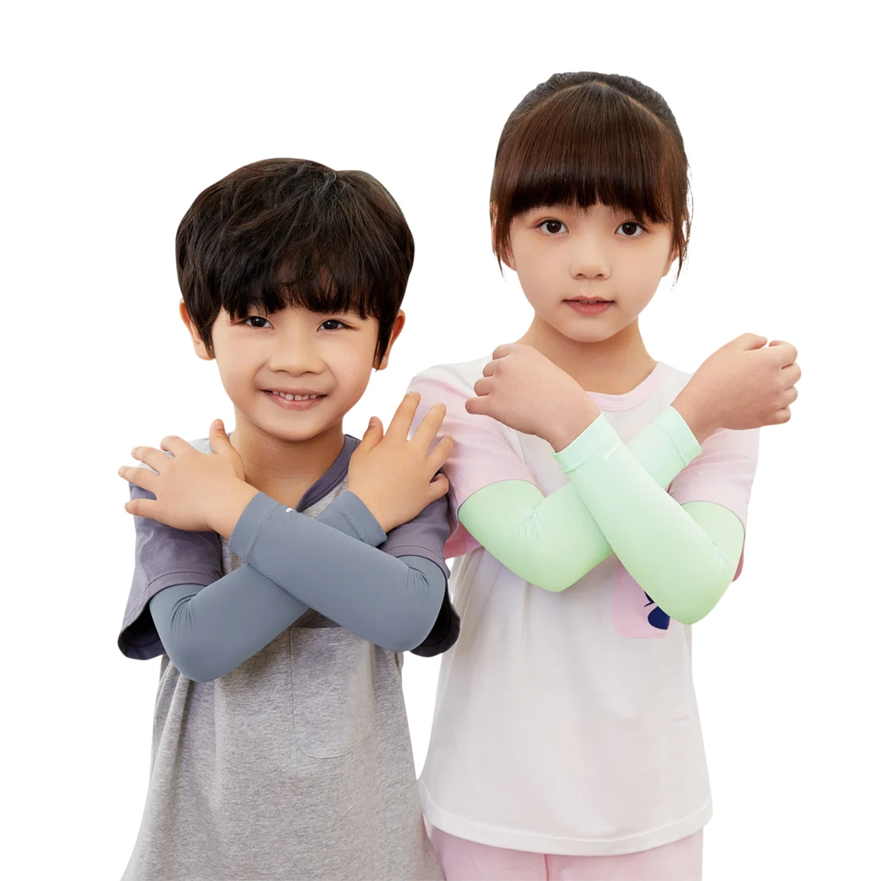 Kids Cooling Sun Sleeves UV Protection Ice Silk Arm Sleeves – Breathable & SPF
Opens in a new window