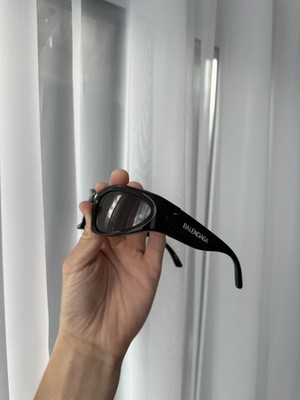Balenciaga BB0157S-001 Black Oval unisex Sunglasses luxury