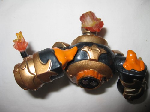 SKYLANDRS SWAP FORCE, TURNO DE NOCHE, BOMBA APESTOSA, SOMBRA TRAMPA, 4 COMPLETOS + 3 PIEZAS - Imagen 14 de 16